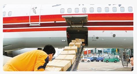 深圳到伊寧物流公司，服務福田、羅湖、南山，便宜快捷